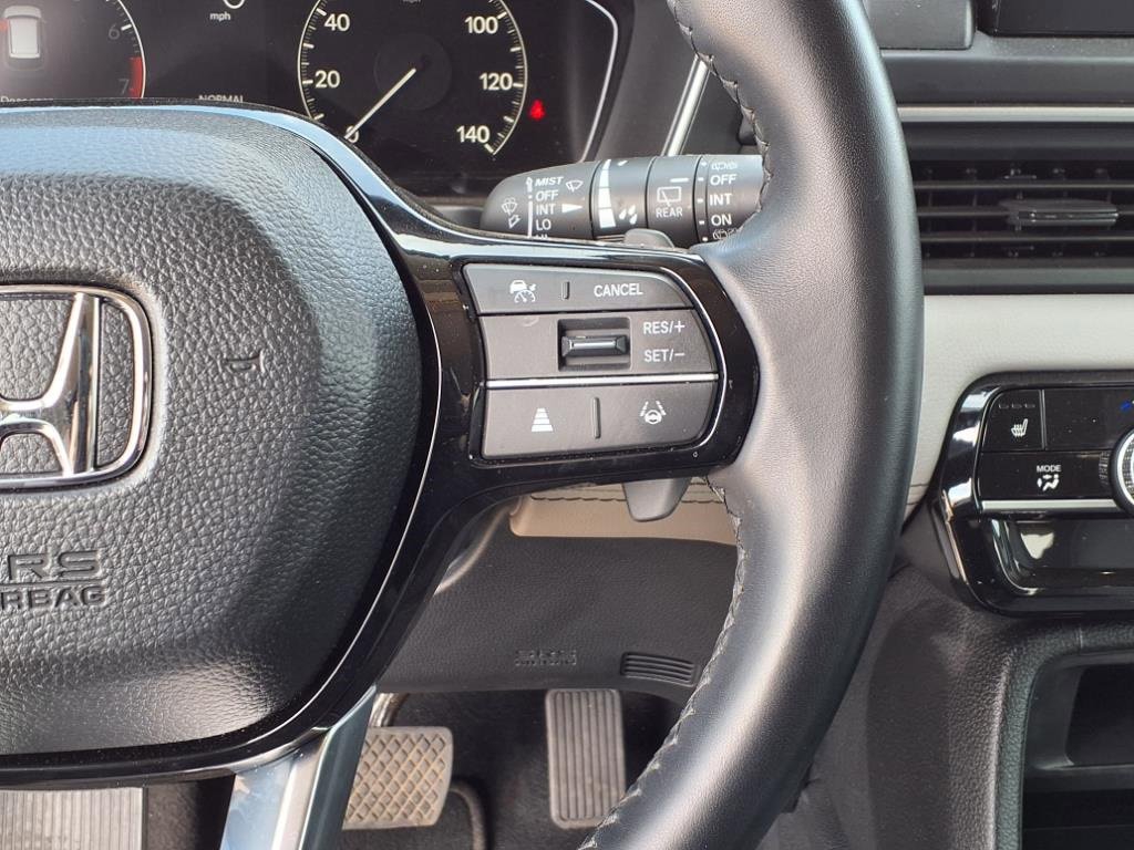 Used 2023 Honda Pilot EX-L image 25