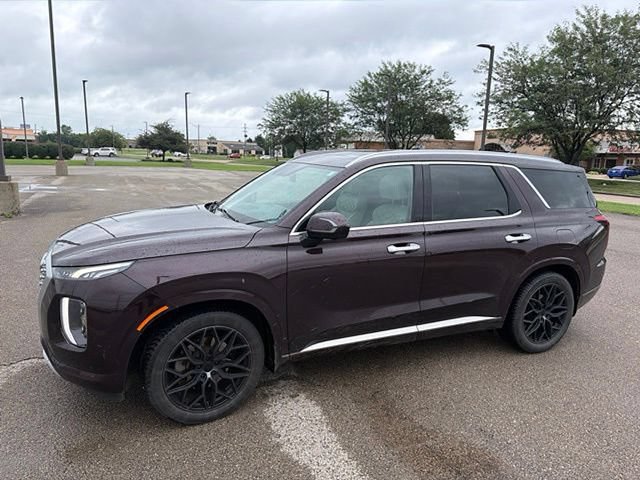 Used 2021 Hyundai Palisade Limited w/ Winter Package AWD/4WD image 2