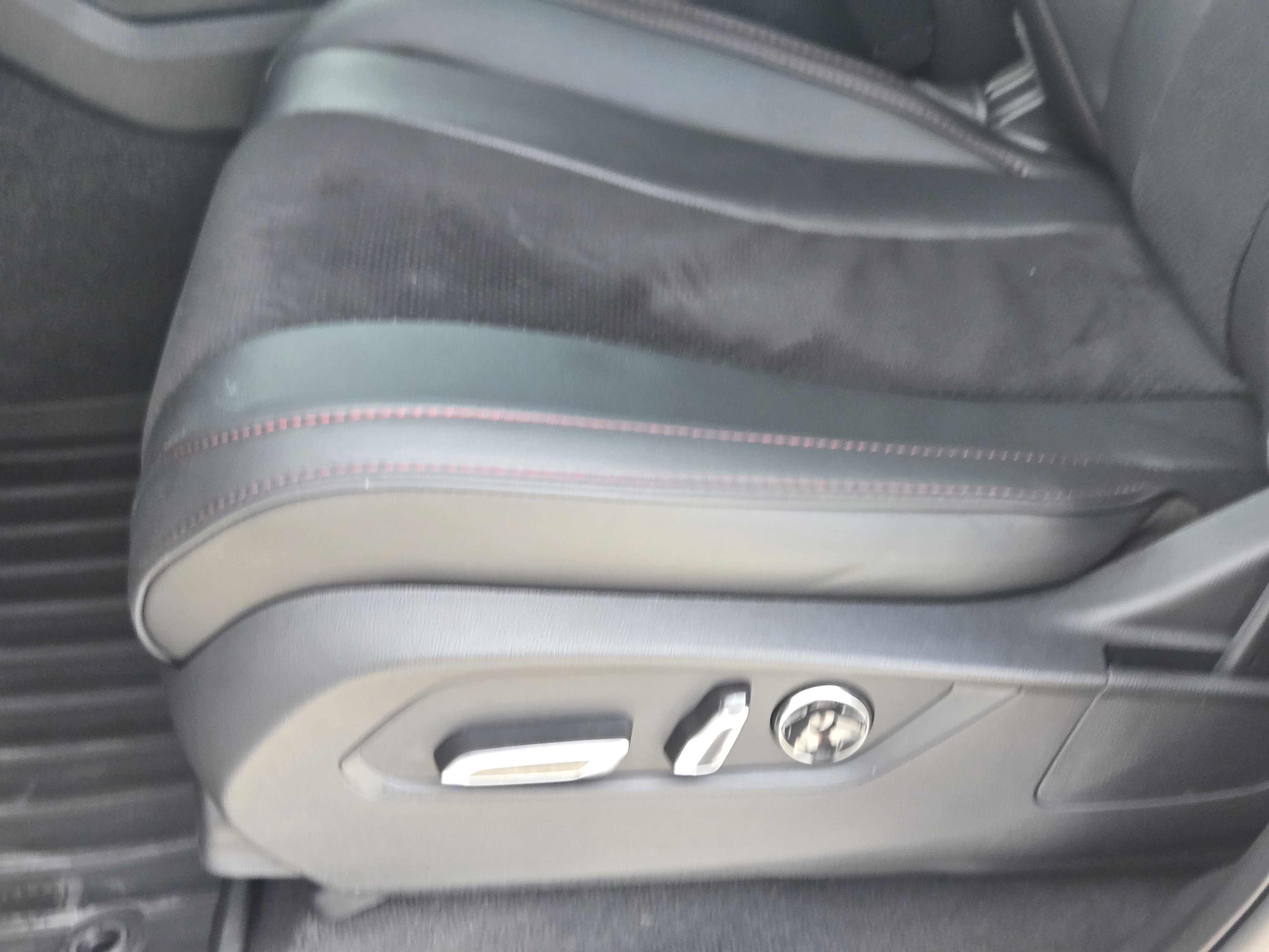 Certified 2025 Acura MDX A-Spec image 32