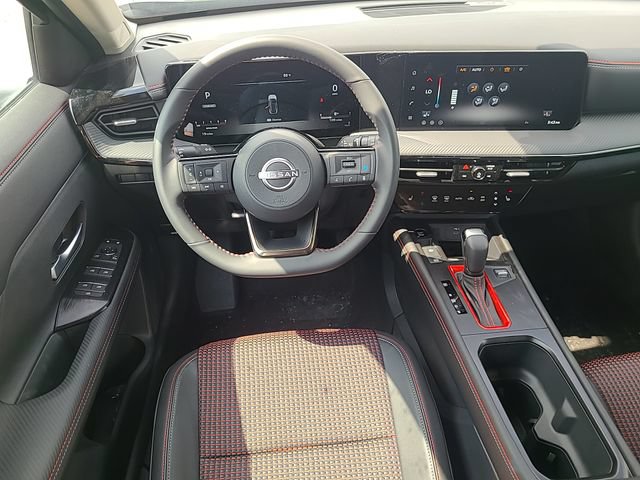 New 2026 Nissan Kicks SR w/ Cold Weather Package AWD/4WD image 21