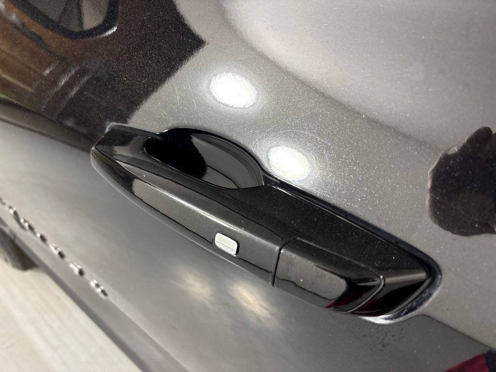 Used 2025 Chevrolet Equinox LT FWD image 22