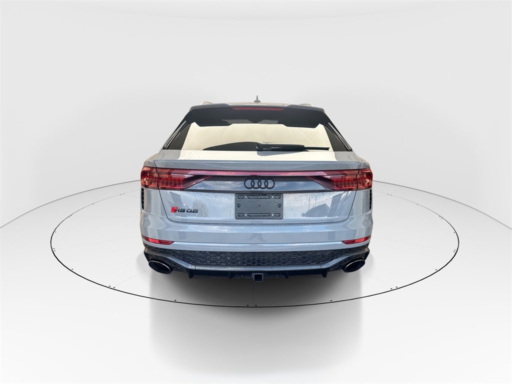 Used 2024 Audi RS Q8 w/ Black Optic Package image 7