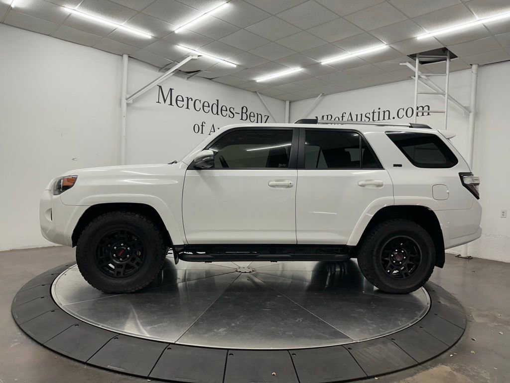 Used 2023 Toyota 4Runner SR5 Premium w/ Moonroof Package RWD image 3