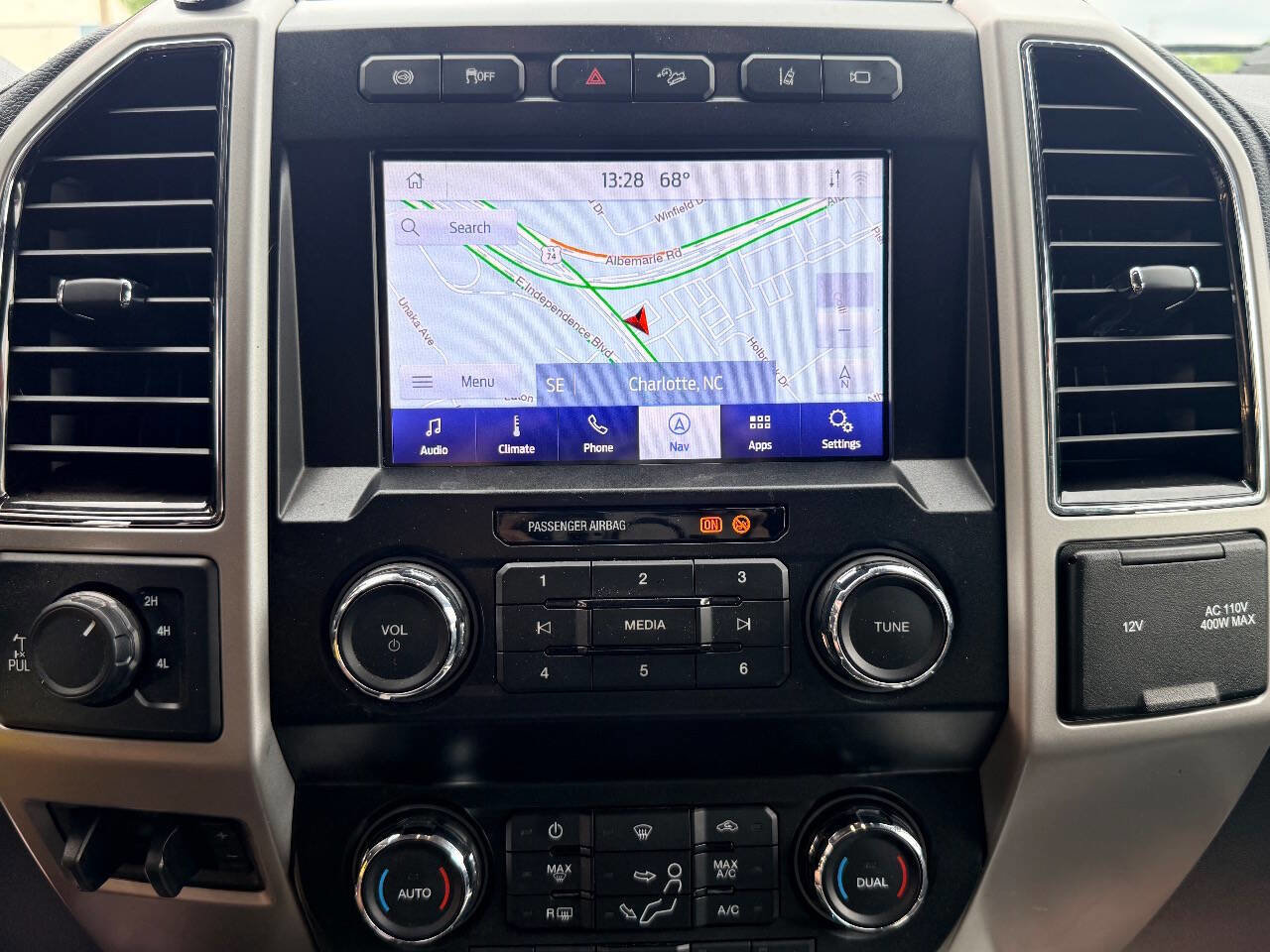 Used 2020 Ford F250 Lariat w/ Chrome Package AWD/4WD image 30