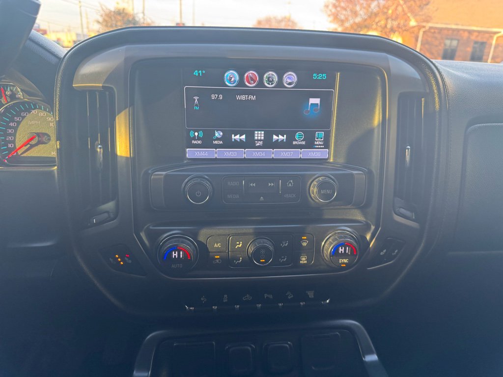 Used 2017 GMC Sierra 3500 SLT w/ Duramax Plus Package AWD/4WD image 19