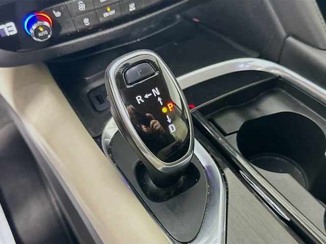 Used 2019 Buick Enclave Essence image 17