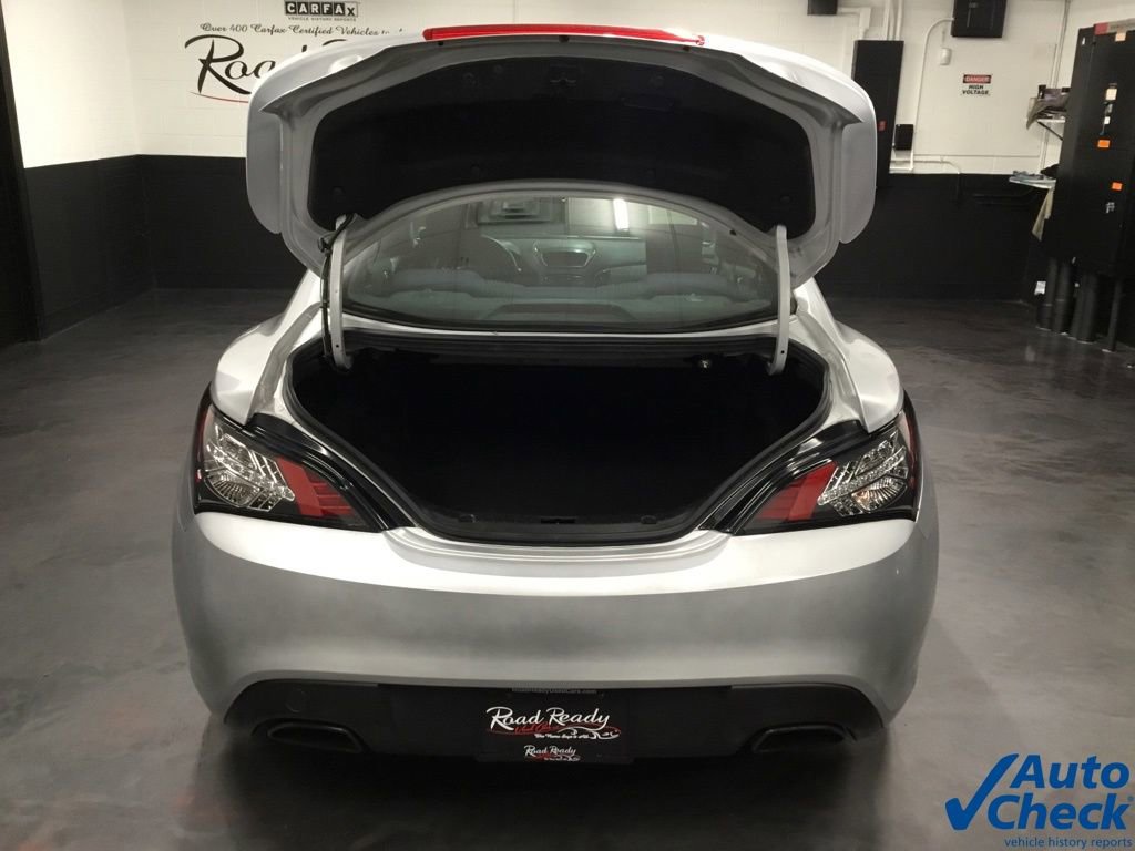 Used 2012 Hyundai Genesis 2.0T image 12