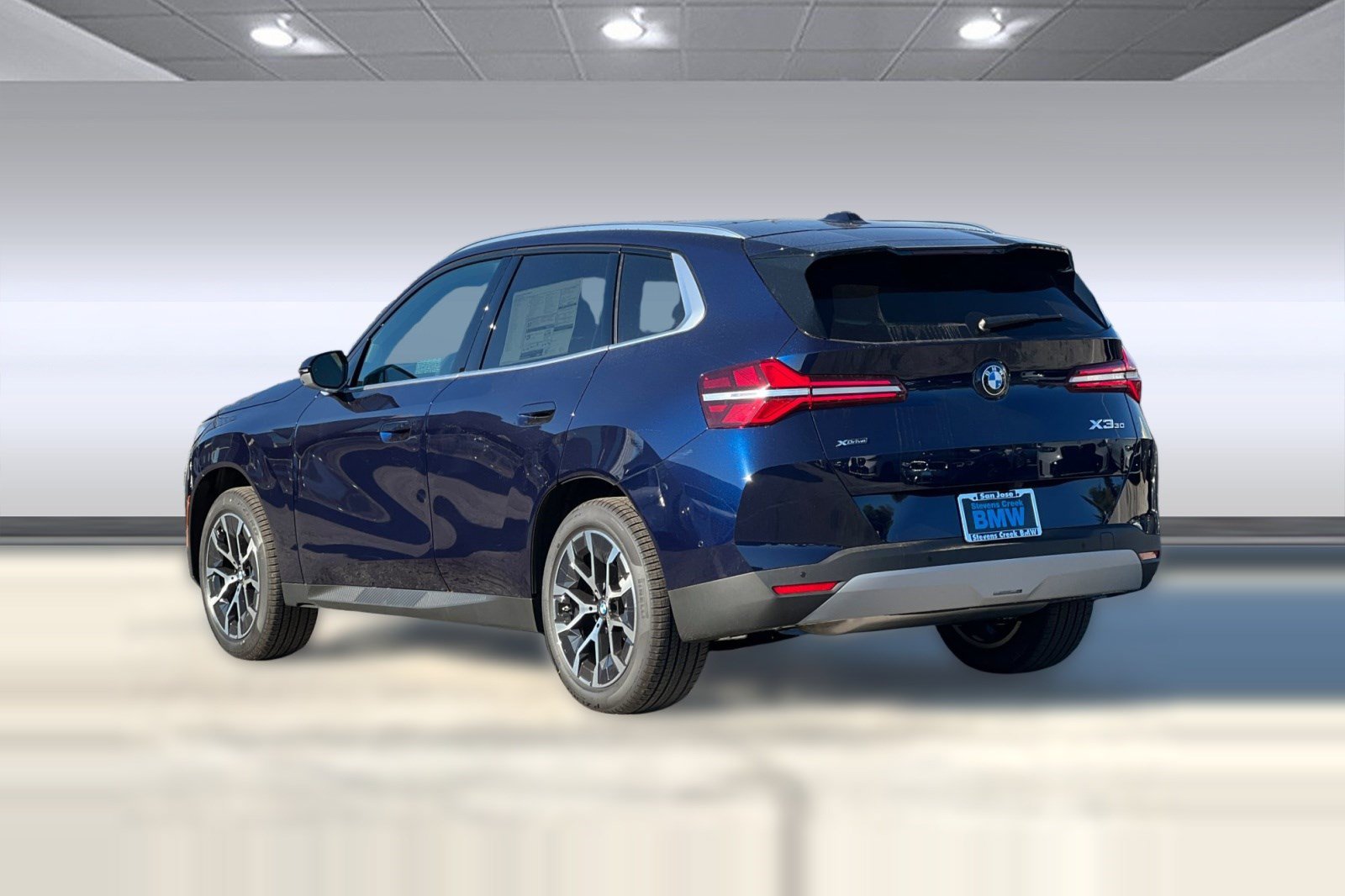 Used 2026 BMW X3 xDrive30i w/ Premium Package AWD/4WD image 3