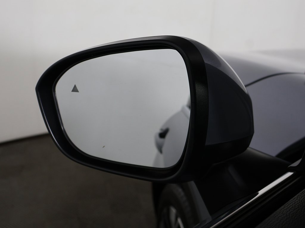 New 2025 Mitsubishi Outlander SEL image 40