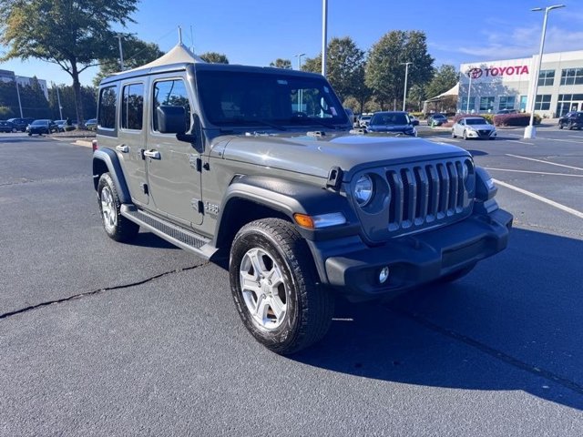 Used 2019 Jeep Wrangler Unlimited Sport S AWD/4WD image 3