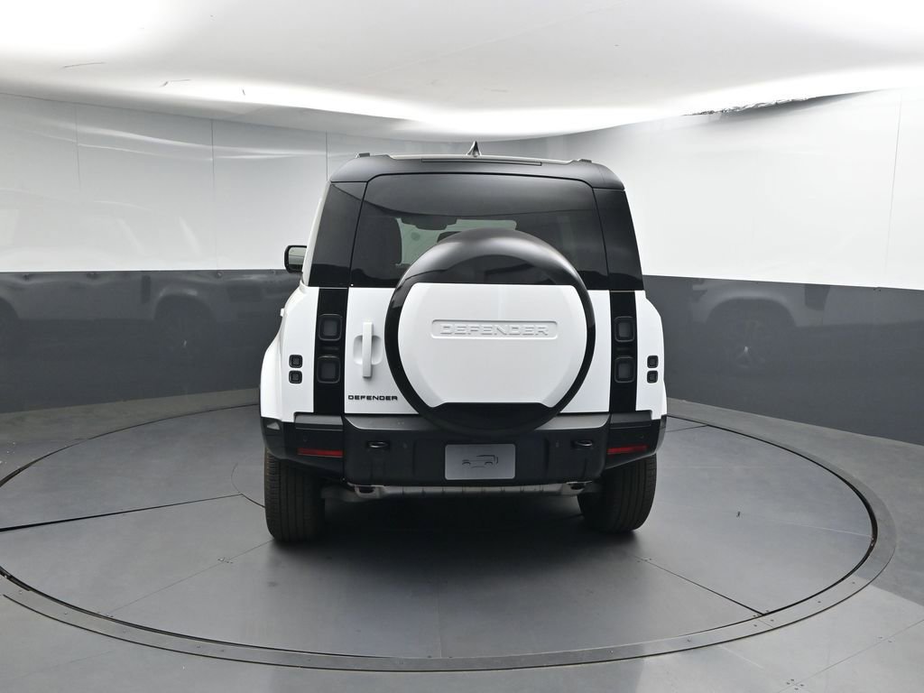 New 2026 Land Rover Defender 110 X-Dynamic SE AWD/4WD image 21