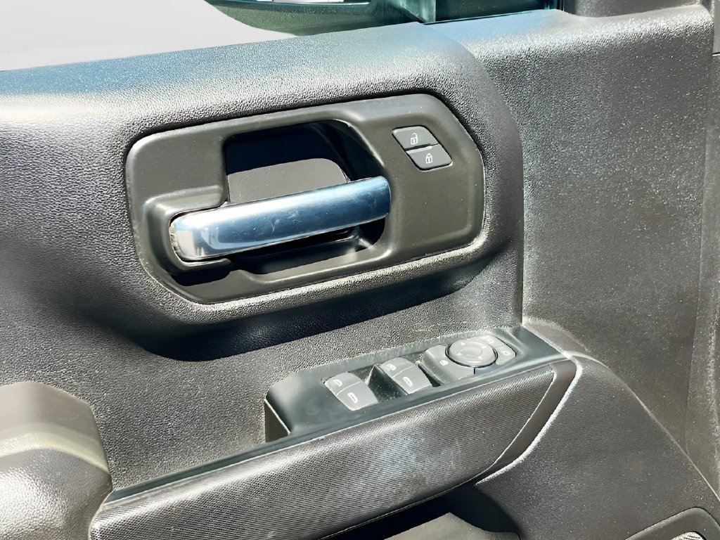 Used 2024 Chevrolet Silverado 2500 W/T w/ WT Convenience Package RWD image 17