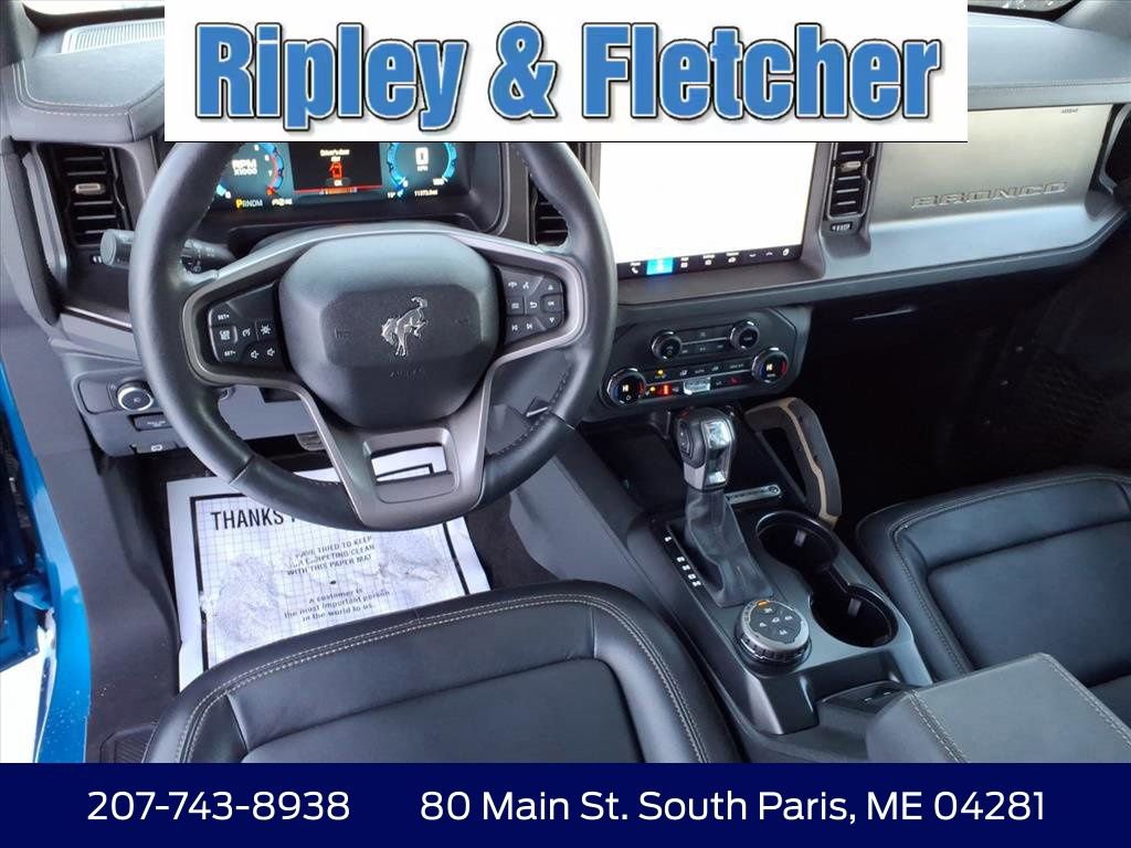 Used 2025 Ford Bronco Badlands image 17