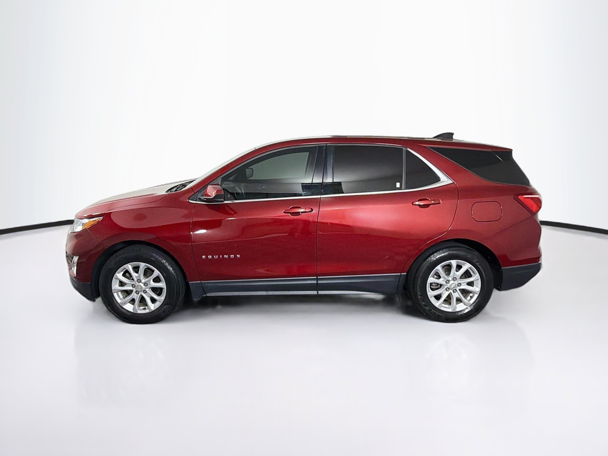 Used 2018 Chevrolet Equinox LT FWD image 4