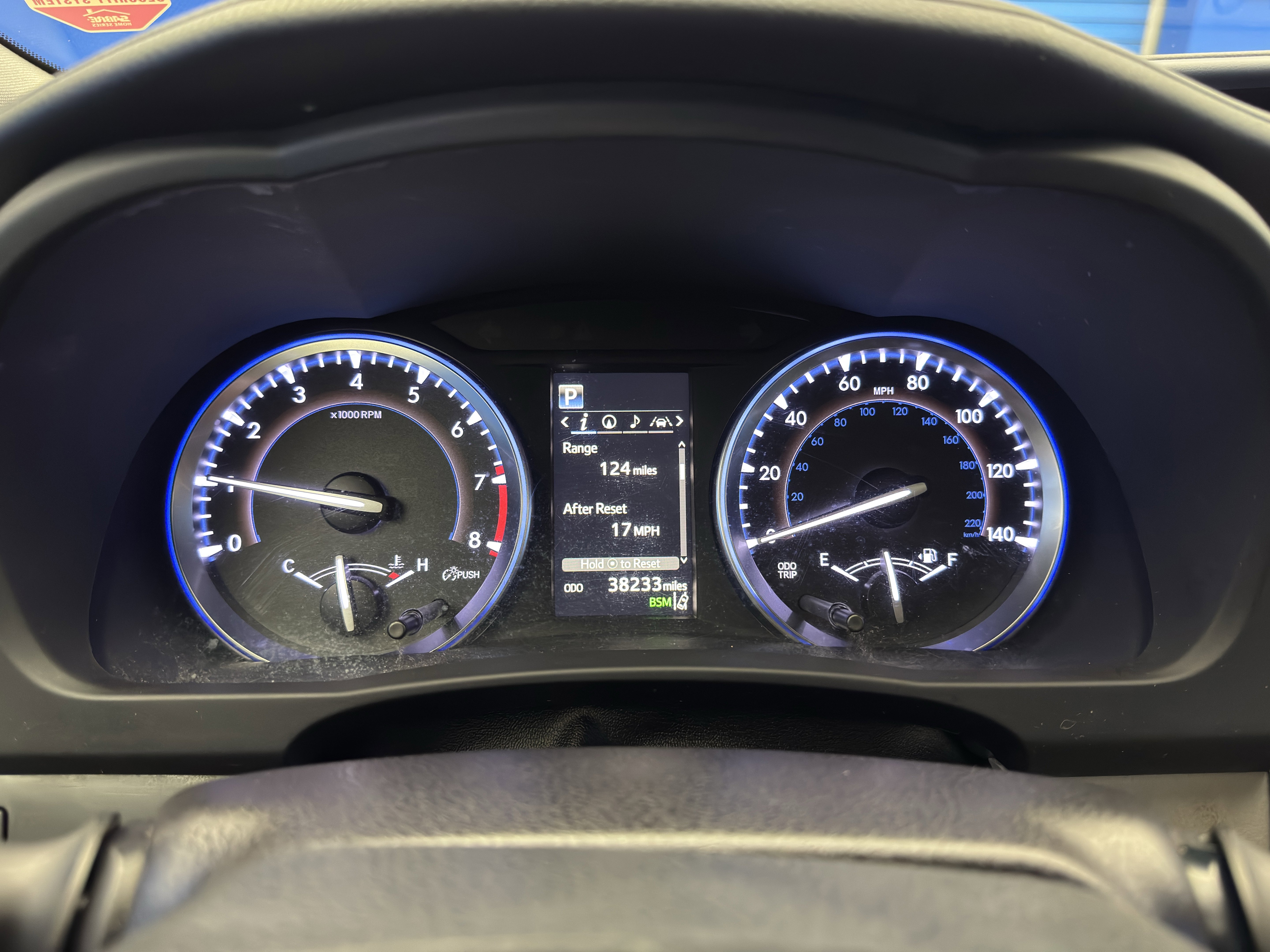 Used 2019 Toyota Highlander XLE image 18