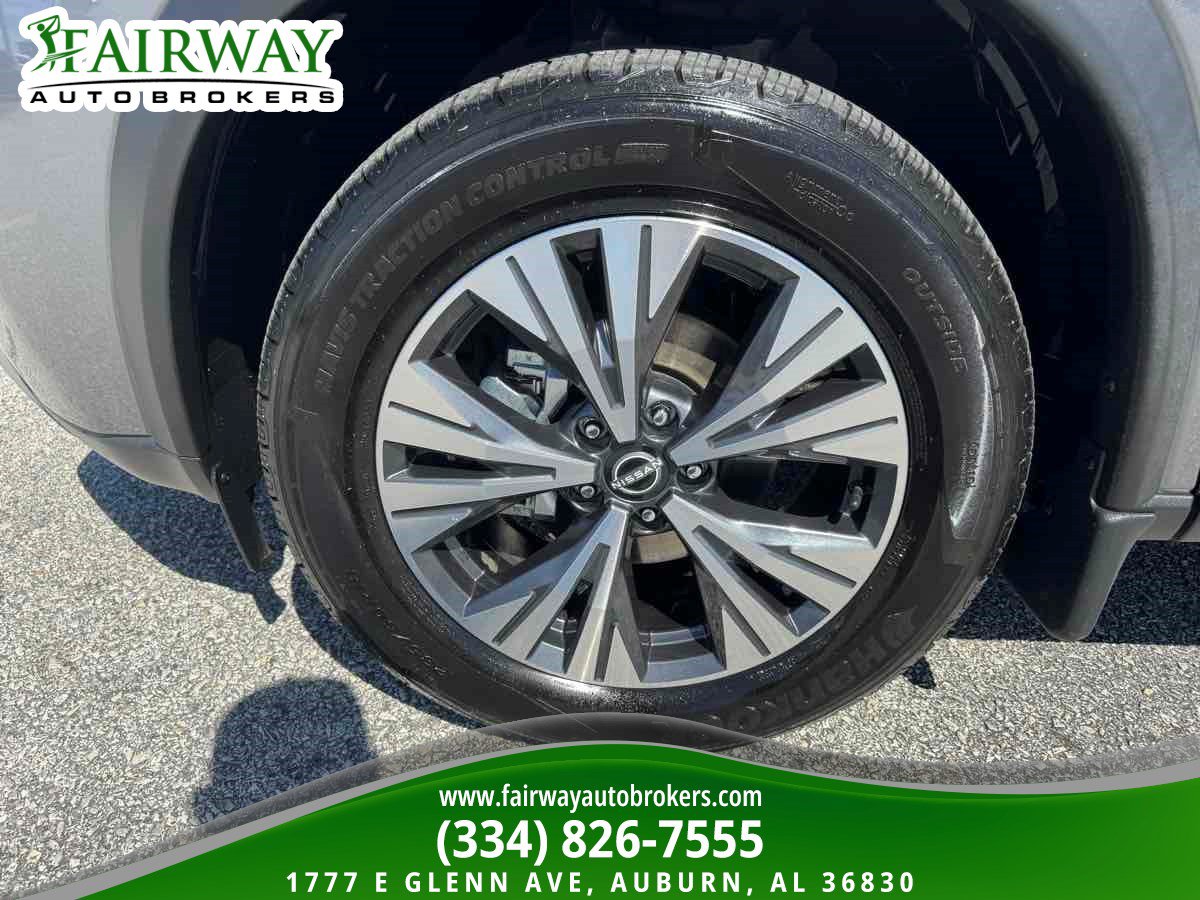 Used 2023 Nissan Rogue SV FWD image 31