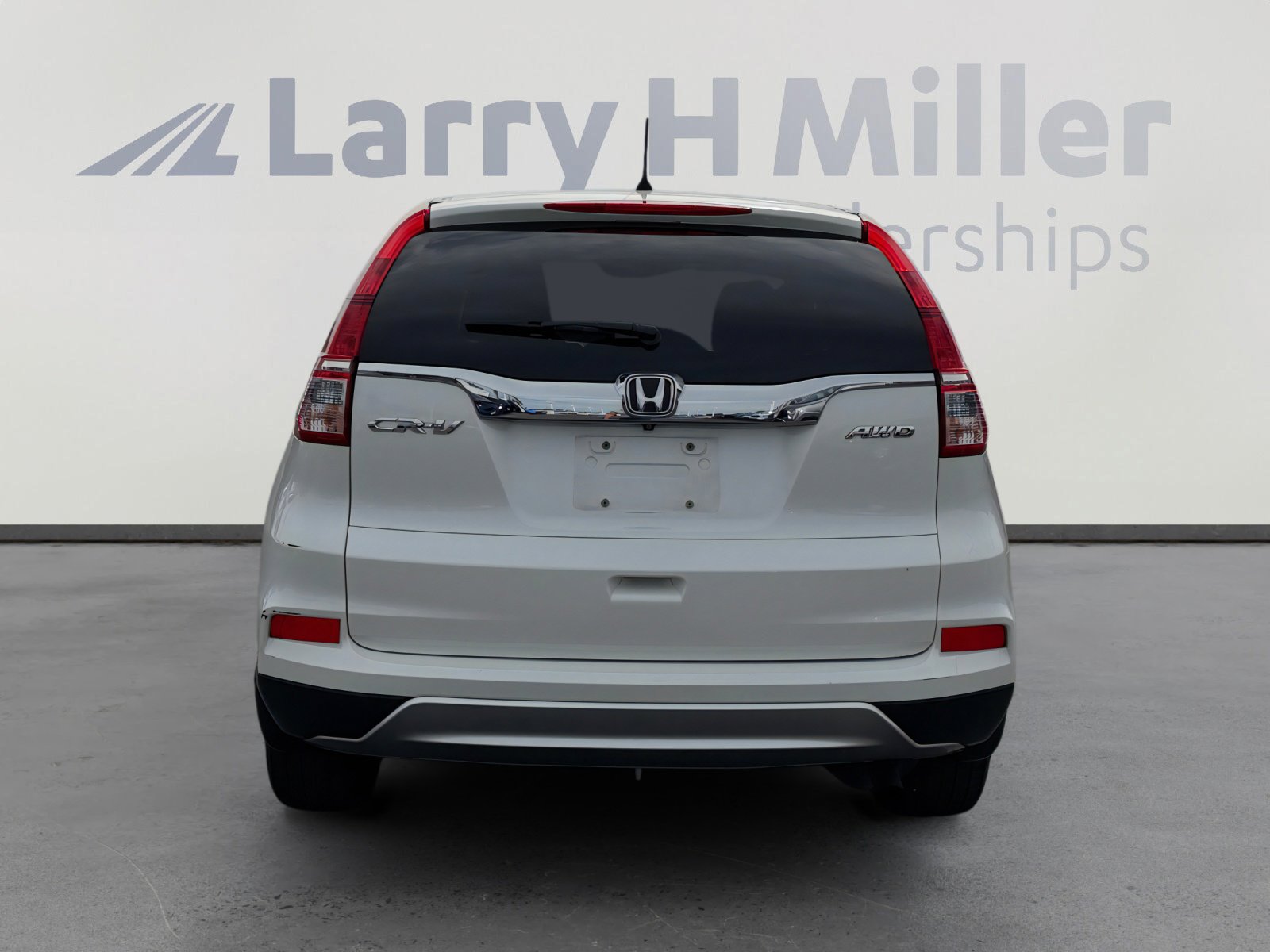 Used 2015 Honda CR-V EX image 4