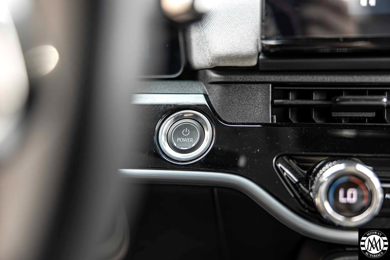 Used 2025 Honda Prologue EX image 24