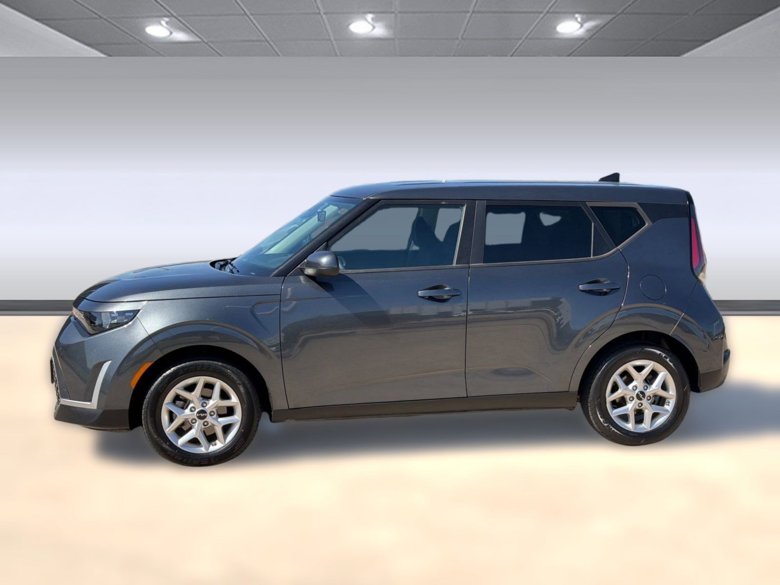 Used 2024 Kia Soul LX w/ Option Group 015 image 2