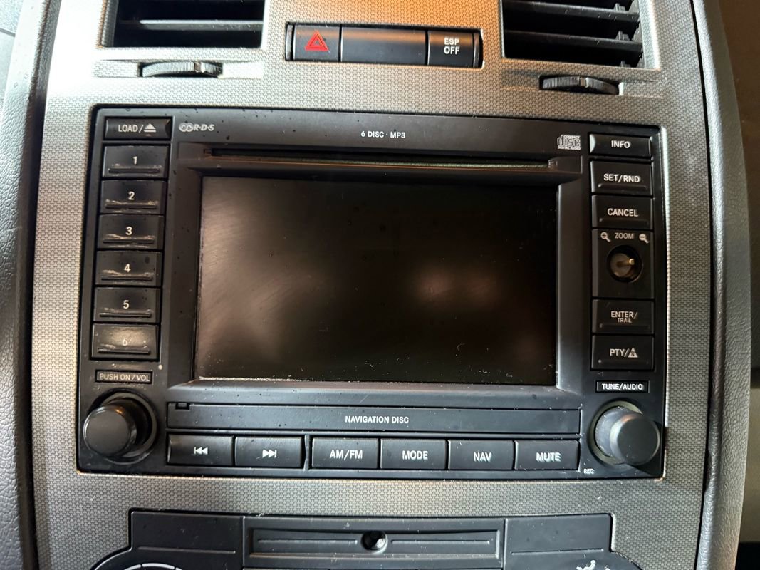 Used 2006 Chrysler 300 SRT8 w/ SRT Option Group II RWD image 18