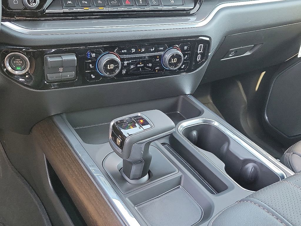 New 2026 Chevrolet Silverado 1500 High Country w/ Midnight Edition image 17