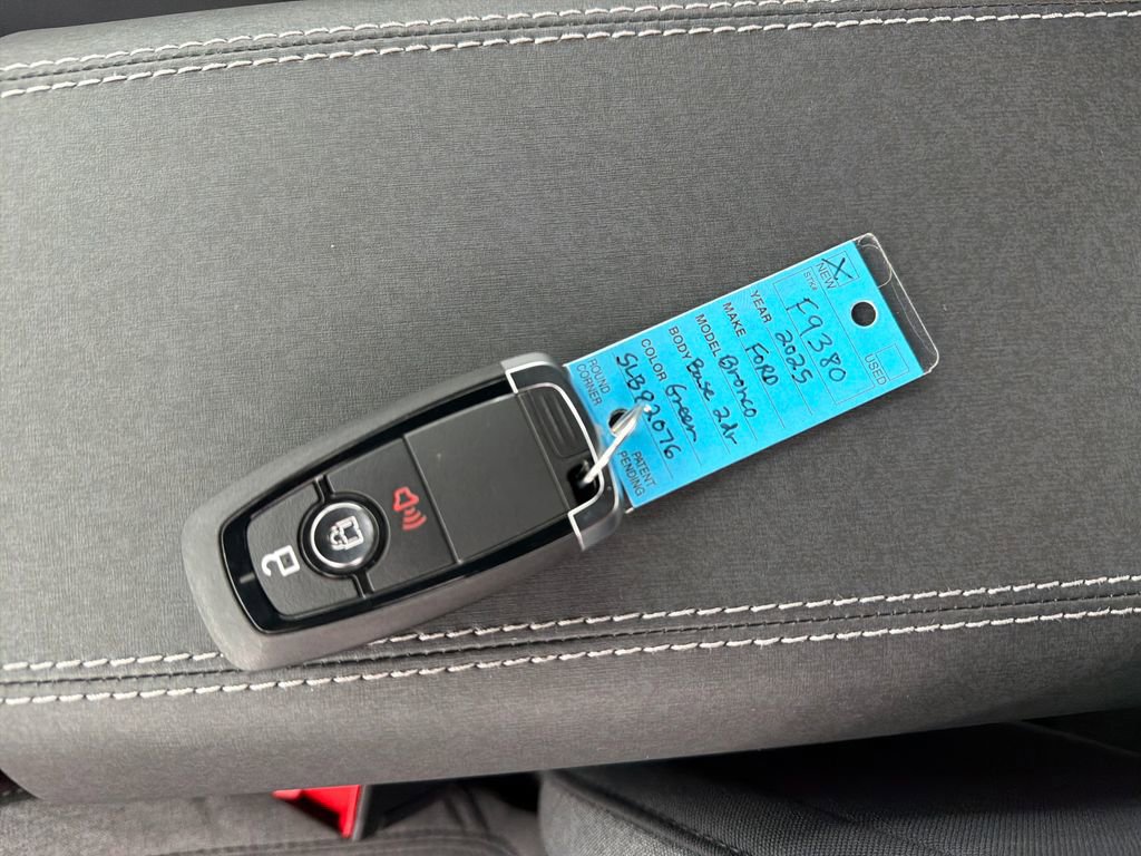 New 2025 Ford Bronco 2-Door w/ Sasquatch Package image 27