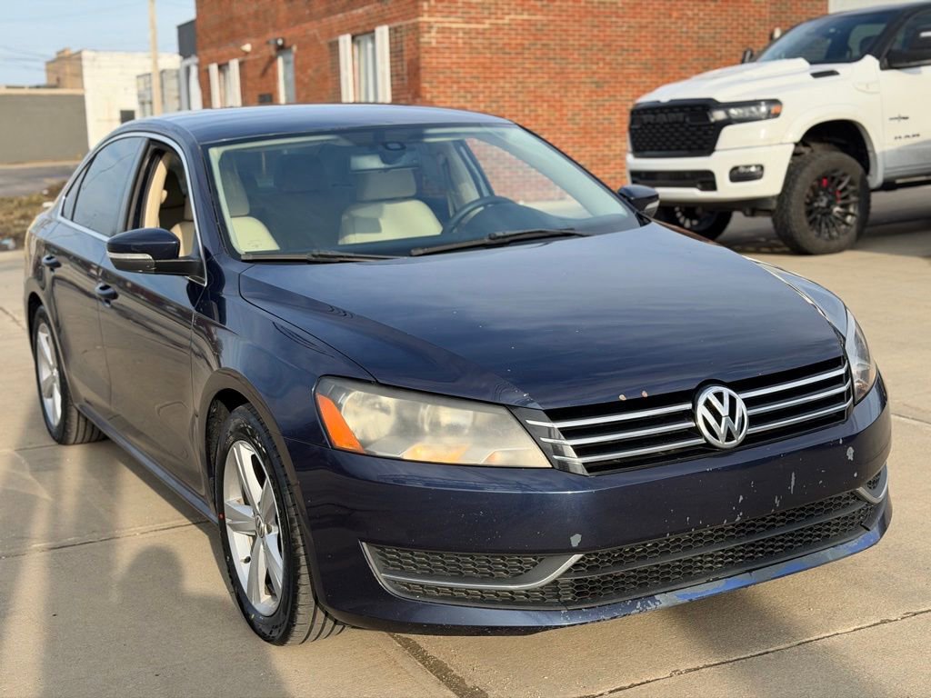 Used 2013 Volkswagen Passat 2.5 SE image 3