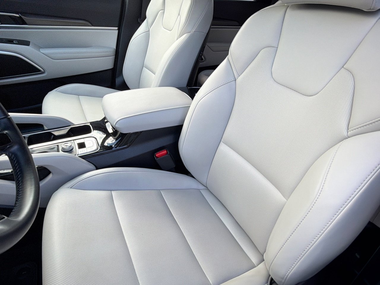 Used 2023 Kia Telluride S w/ S Sunroof Package AWD/4WD image 18