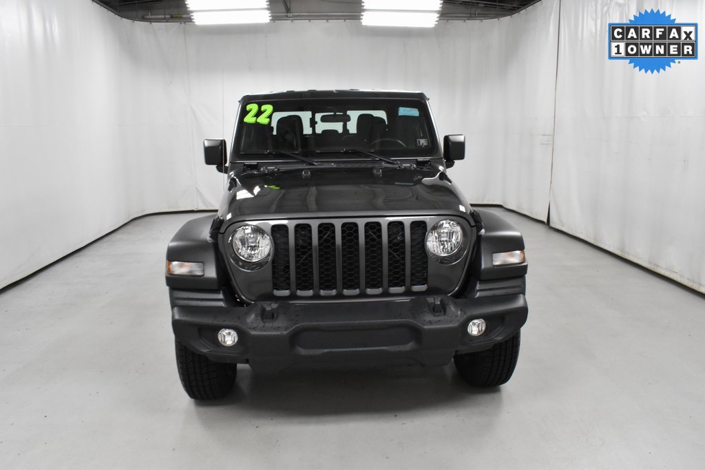 Used 2022 Jeep Gladiator Sport w/ Trailer Tow Package image 4