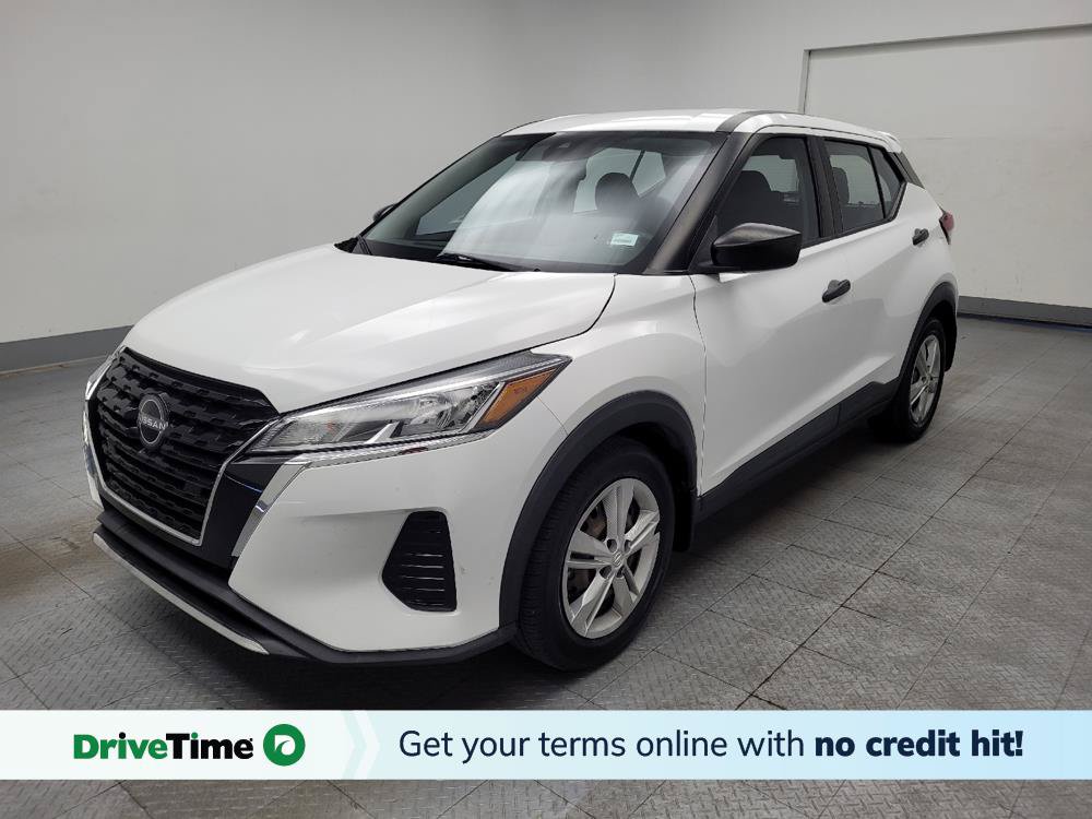 Used 2022 Nissan Kicks S FWD image 1