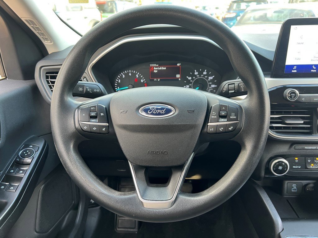 Certified 2022 Ford Escape SE image 23