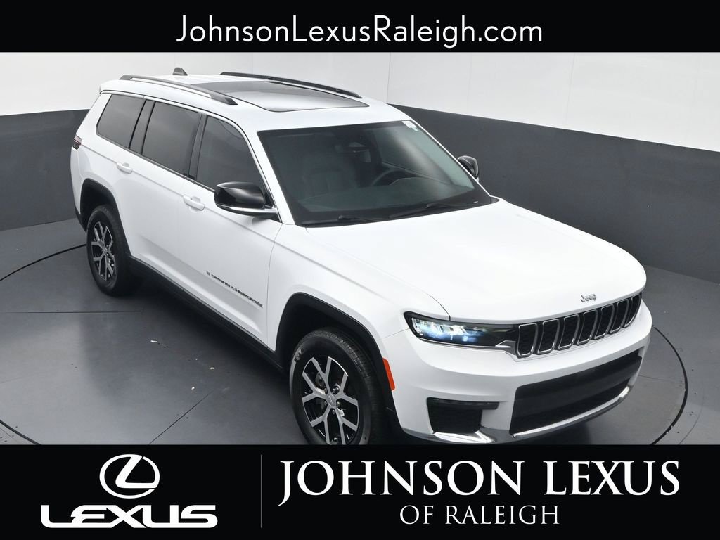 Used 2024 Jeep Grand Cherokee L Limited AWD/4WD image 23