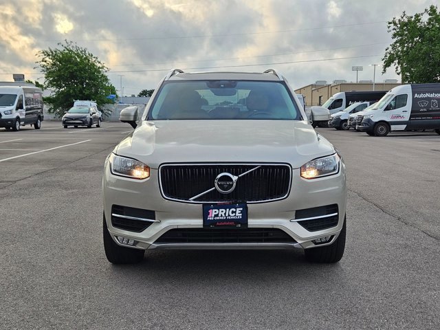 Used 2016 Volvo XC90 T6 Momentum AWD/4WD image 2