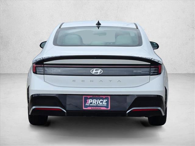Used 2024 Hyundai Sonata SEL FWD image 6