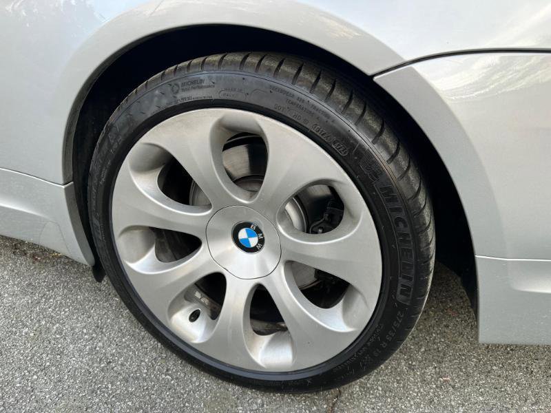 Used 2005 BMW 645Ci Convertible RWD image 10