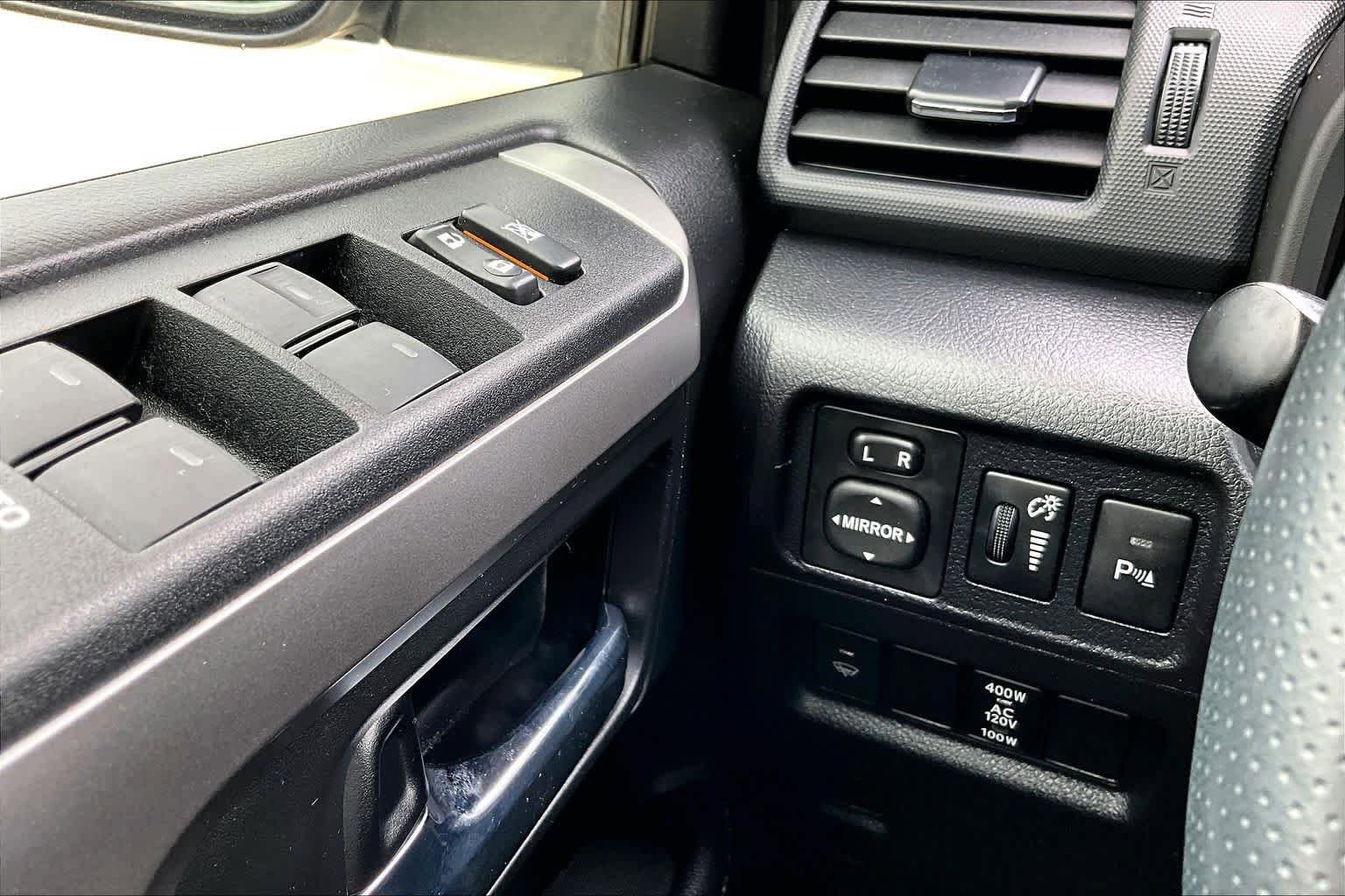 Used 2018 Toyota 4Runner Limited RWD image 33