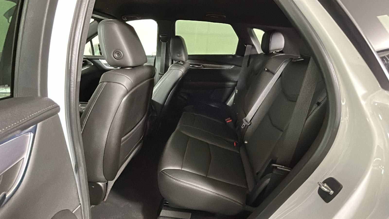 Used 2022 Cadillac XT5 Luxury AWD/4WD image 26