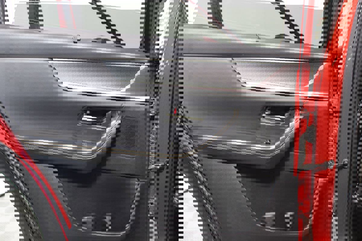 Used 2024 MAZDA CX-90 3.3 Turbo w/ Preferred Plus image 32