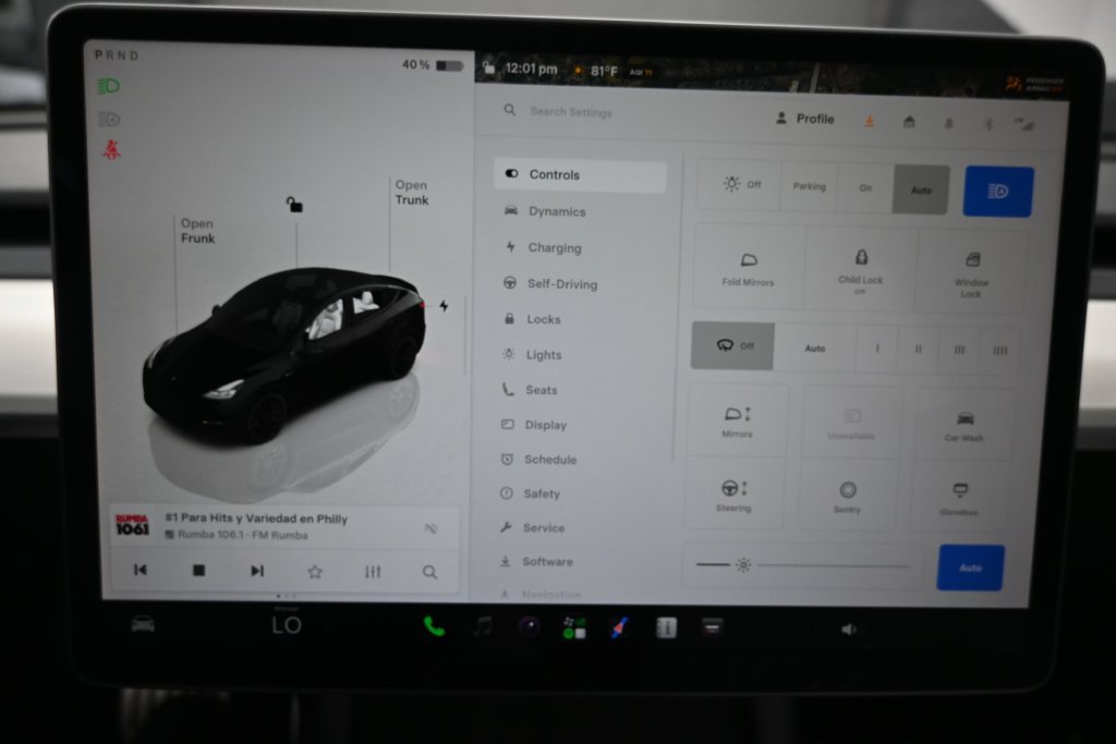 Used 2022 Tesla Model Y Performance AWD/4WD image 12