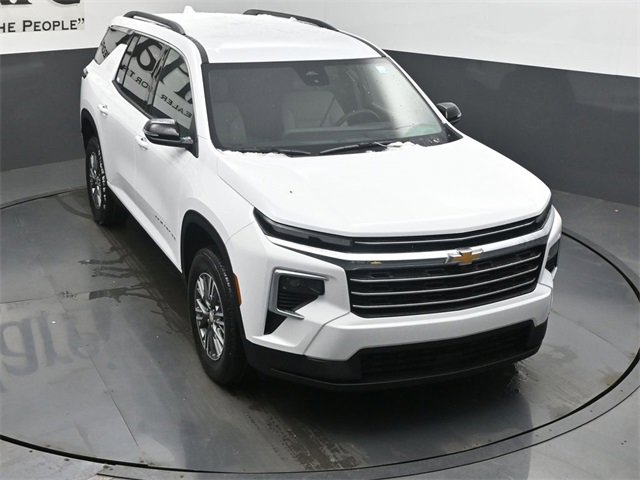 New 2026 Chevrolet Traverse LT w/ LPO, Floor Liner Package image 26