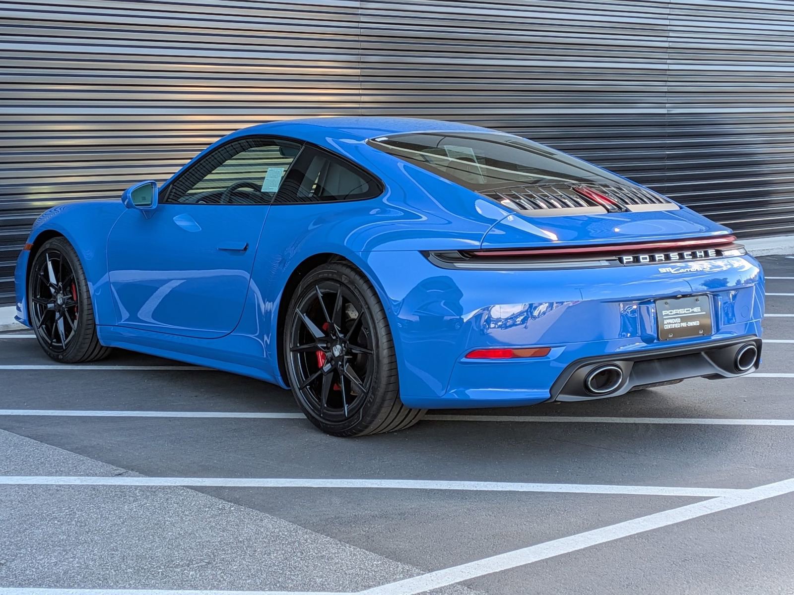 Certified 2025 Porsche 911 Carrera S RWD image 3