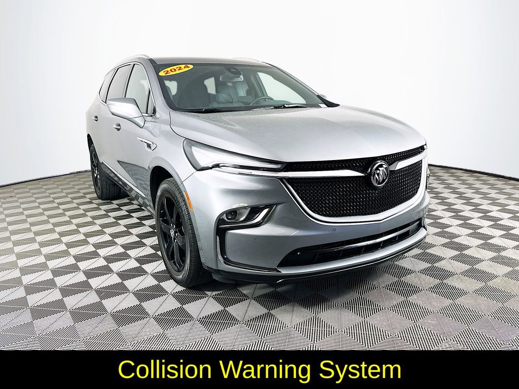 Used 2024 Buick Enclave Essence w/ Sport Touring Edition image 3