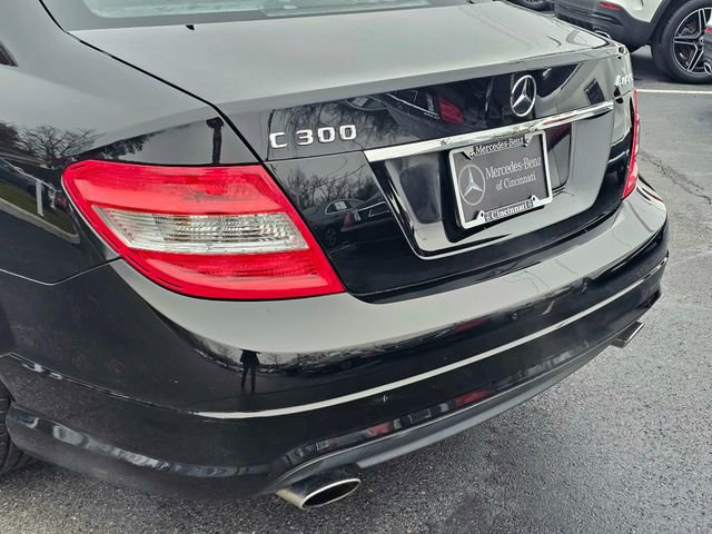 Used 2009 Mercedes-Benz C 300 4MATIC Sedan image 13