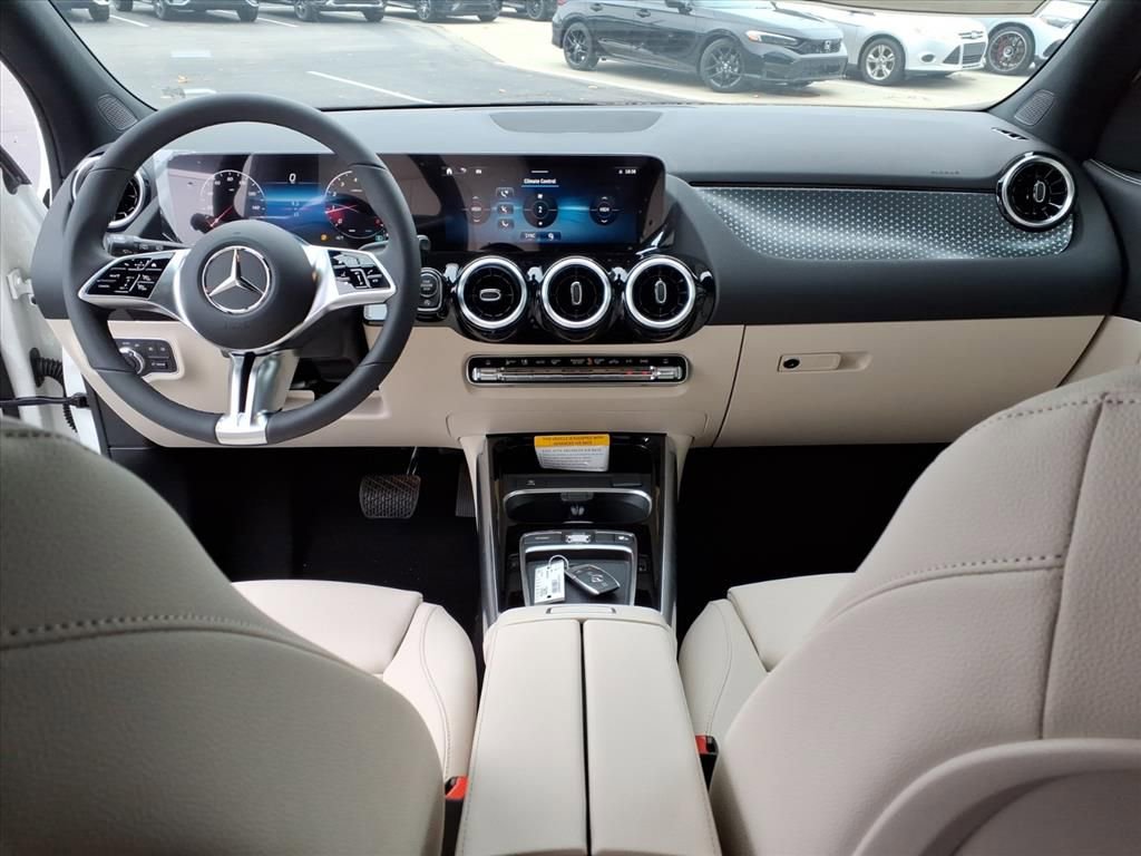 New 2026 Mercedes-Benz GLA 250 4MATIC image 28