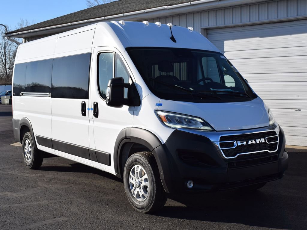 New 2024 RAM ProMaster 2500 w/ Advanced Safety Group image 4