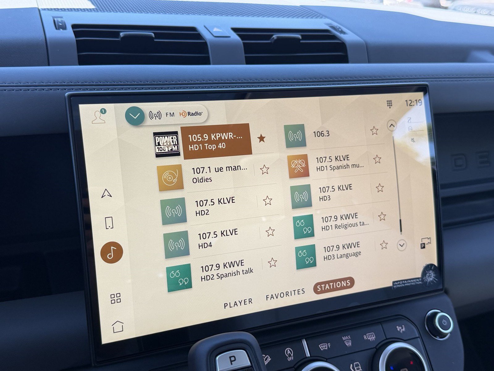 New 2026 Land Rover Defender 110 X-Dynamic SE AWD/4WD image 21