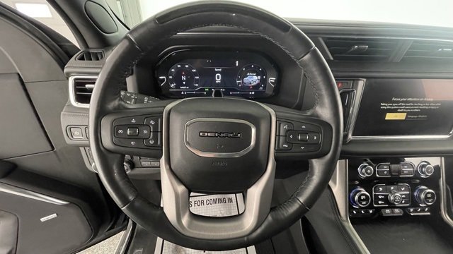 Used 2023 GMC Yukon XL Denali image 37