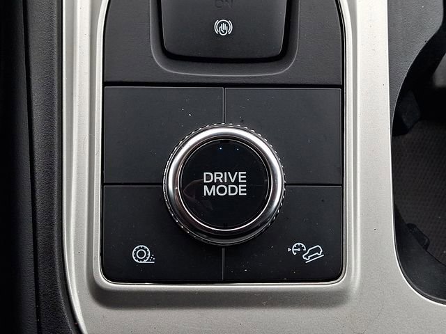 Certified 2023 Ford Explorer XLT image 27