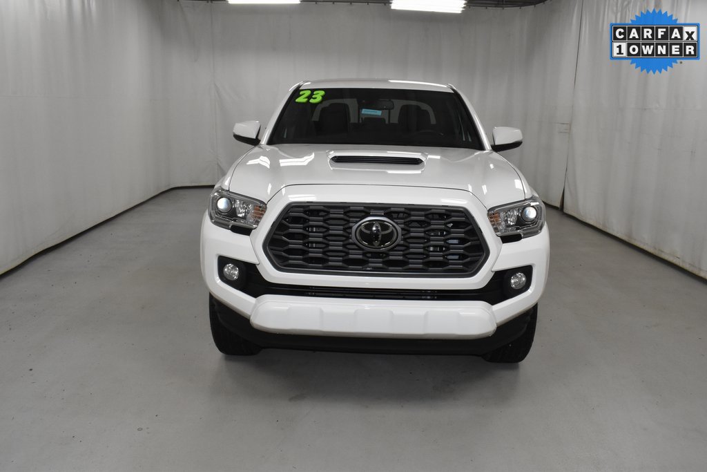 Certified 2023 Toyota Tacoma TRD Sport image 4