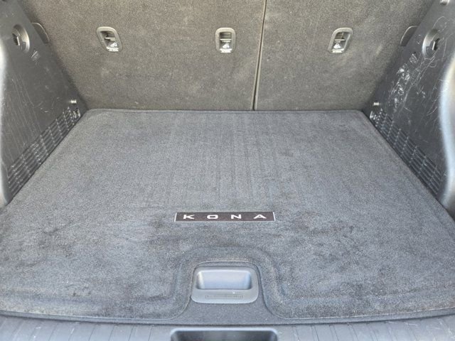 Certified 2025 Hyundai Kona SEL image 31